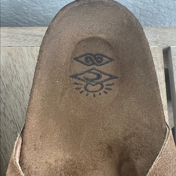 Rip Curl Stella Slip On Brown Suede Leather Sandals Size 8 Women’s - Picture 2 of 5